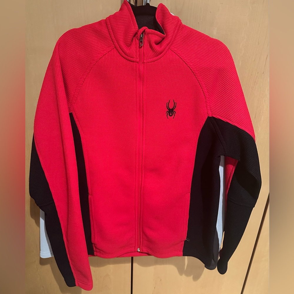 Spyder pull over light weight jacket
